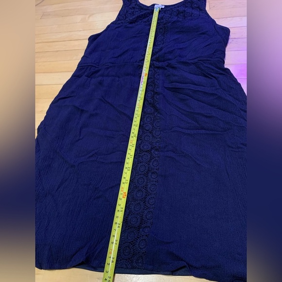 Kismet Elegant Navy Blue Sleeveless Dress - Picture 13 of 14